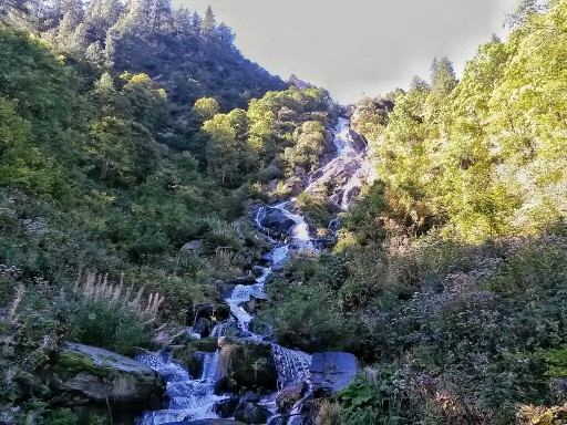 La cascata di Marànc alla quale si giunge con una facile passeggiata dal paese