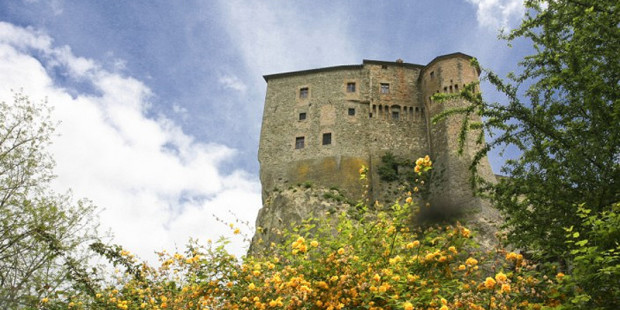 castello-santagata